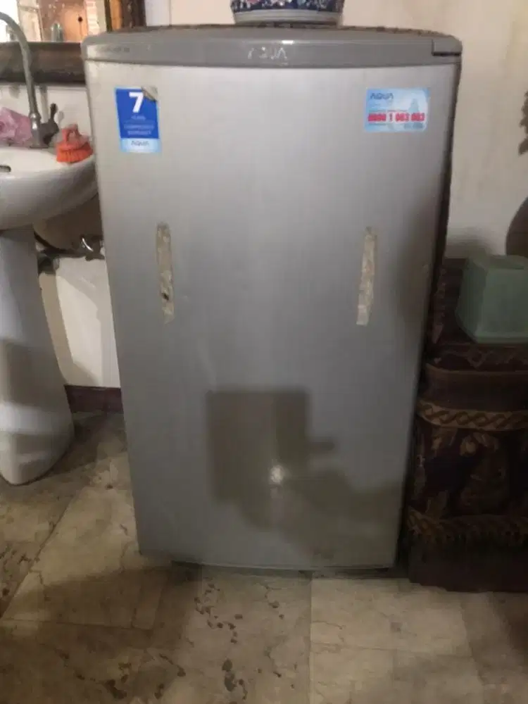 FREEZER AQUA MURAH JARANG PAKE