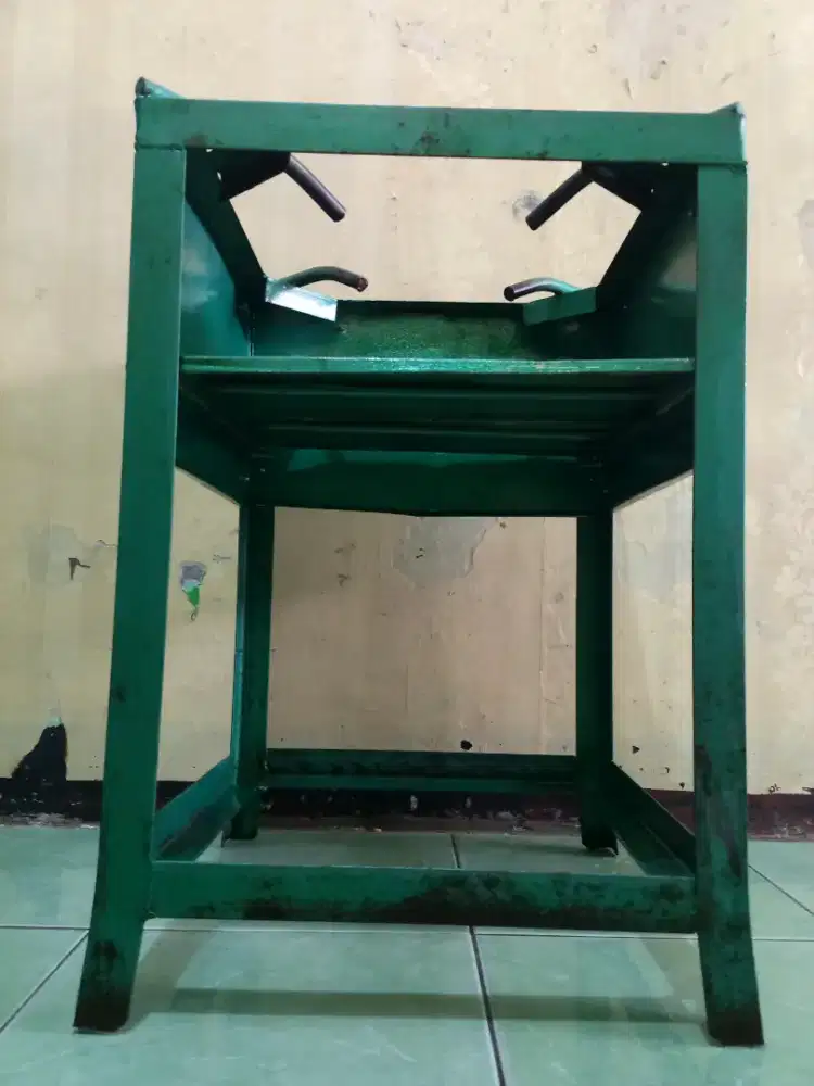 TUNGKU KOMPOR SEMAWAR