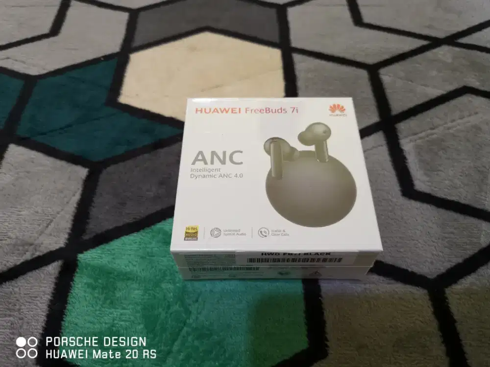 Huawei FreeBuds 7i Black
New BNIB Garansi resmi Indonesia 1tahun