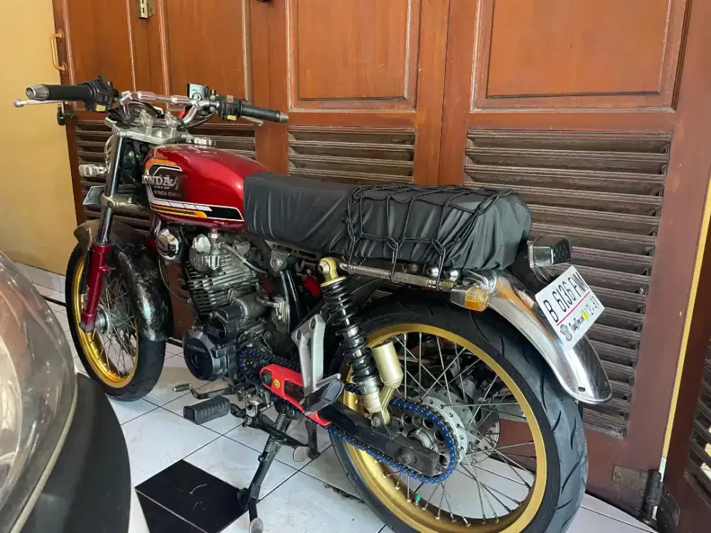Cb 100 , basic mesin Tiger 200cc