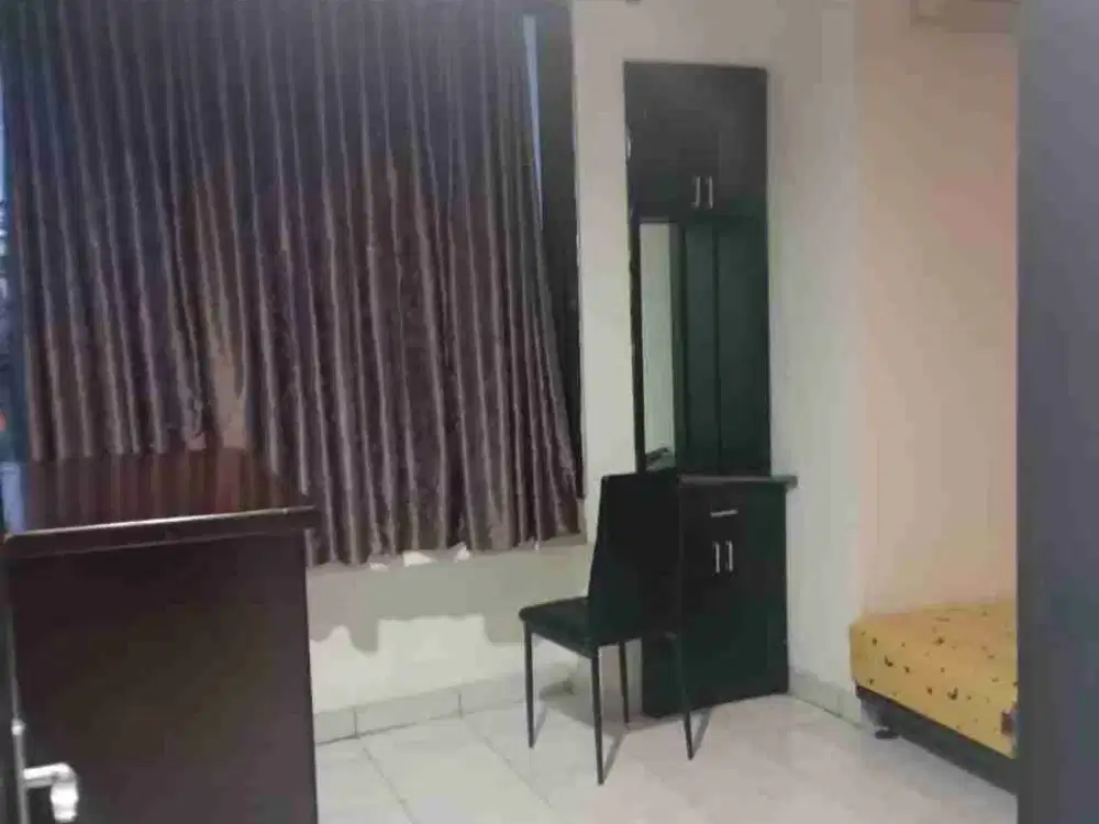 Dijual Rumah 2 lantai di Perumahan Jatinegara Baru Jakarta Timur