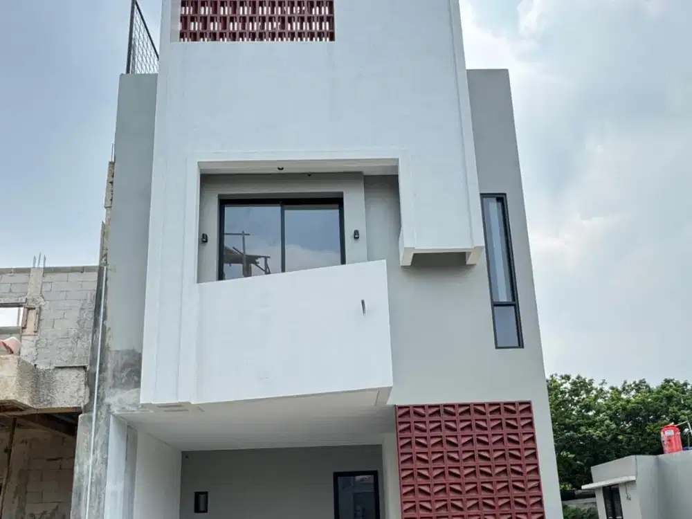 Rumah Pondok Cabe 3 Lantai Cluster Pinggir Jalan Dekat Kampus UT