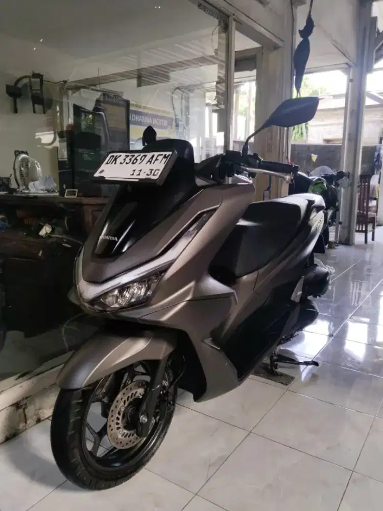 Dp 3 jt PCX 160 2025 cash Bali dharma motor
