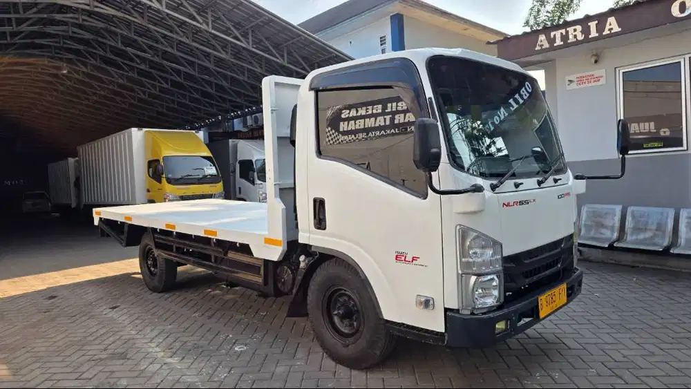 Isuzu Elf NLR 55 TLX Long 100PS 4R Pwr Str + Load Bak Besi - 2021