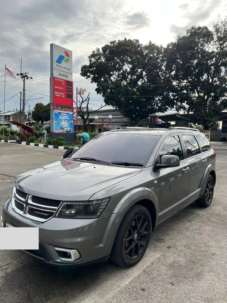 Dodge Journey 2013 SXT Platinum 2.4 AT Full Refreshment & Free Support