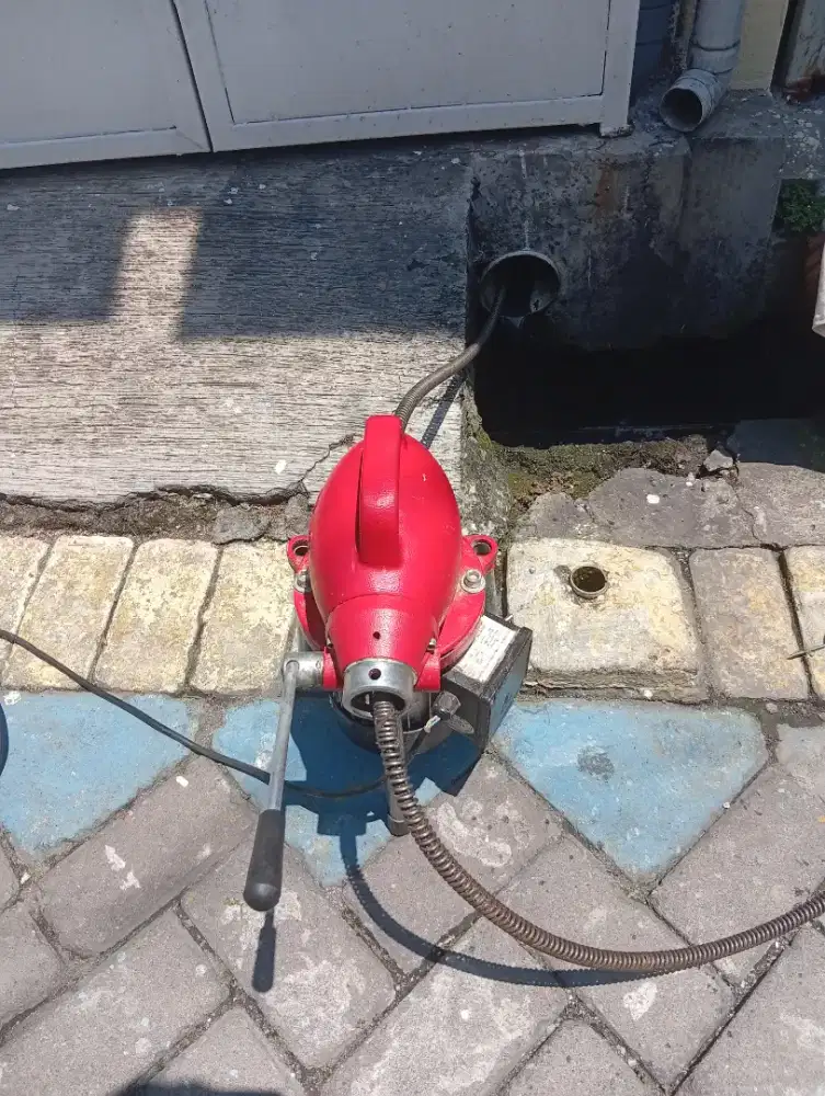 Jasa saluran pipa mampet