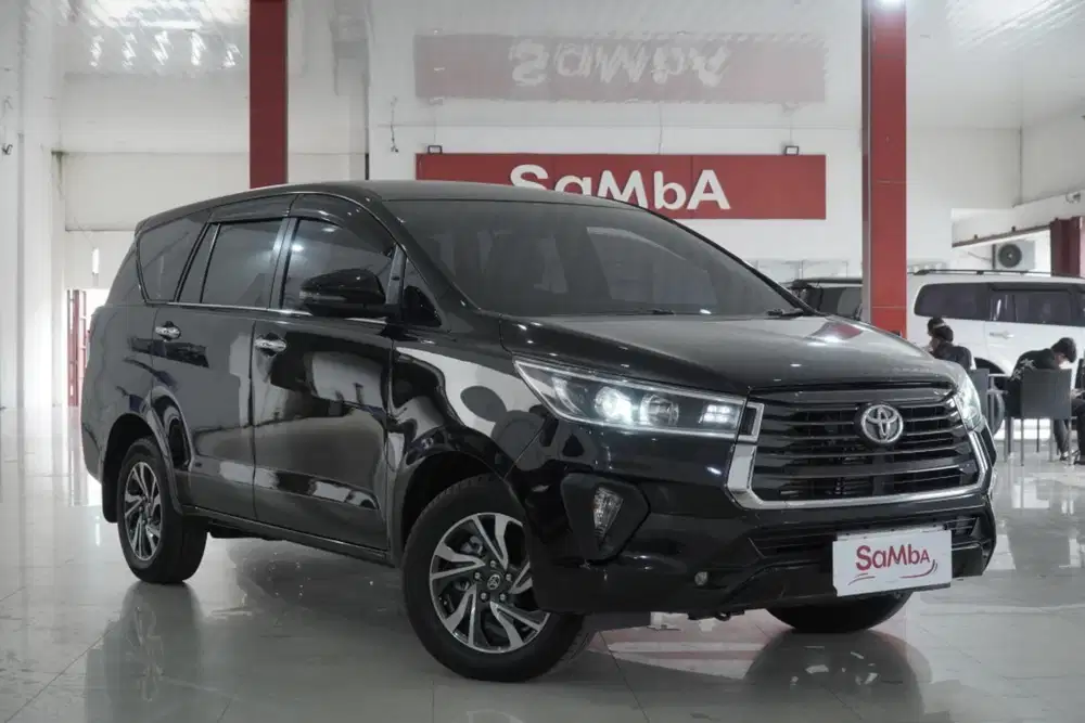 Innova Reborn V 2.4 diesel AT 2022