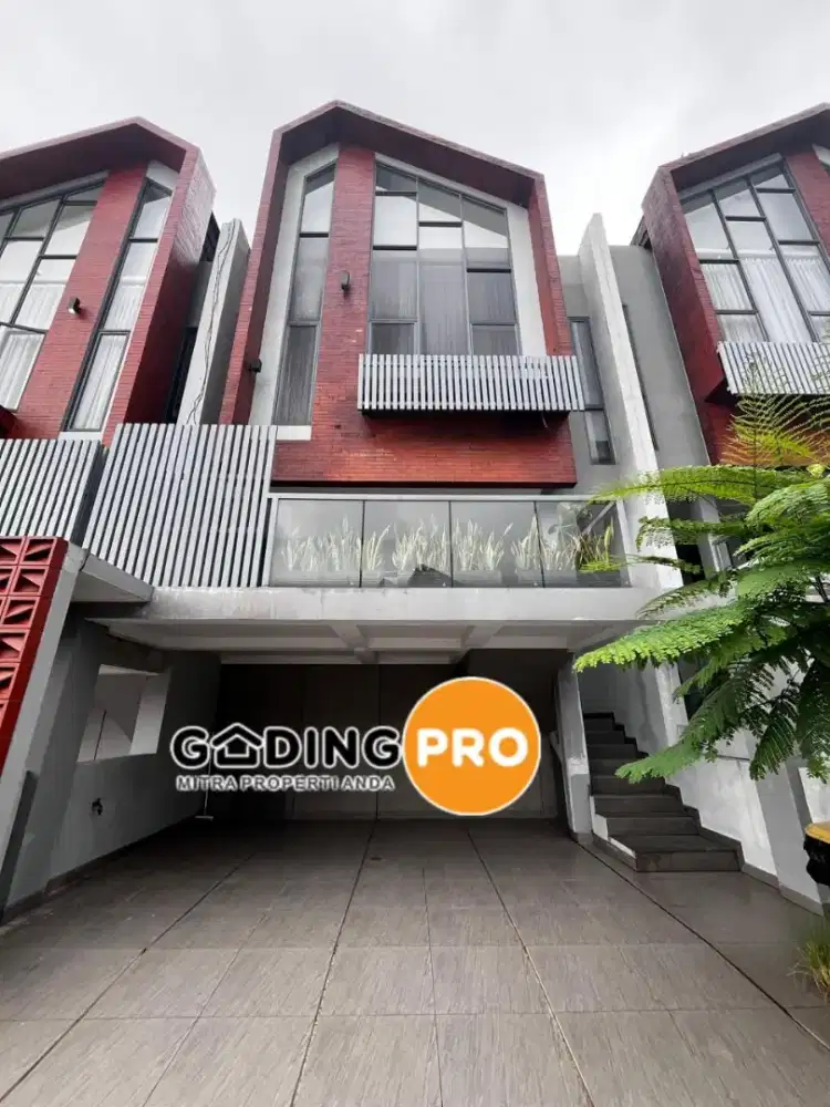 Dijual rumah di Cilobak  Pangkalan Jati. Cinere. Kota Depok.