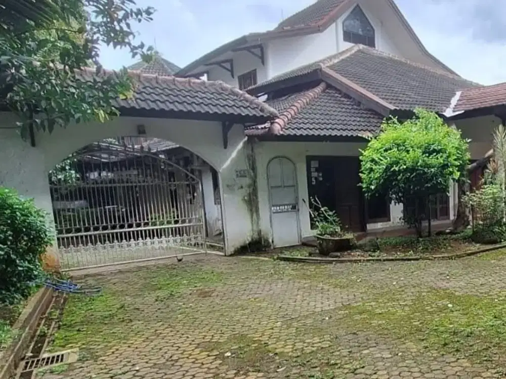 DIJUAL RUMAH PINGGIRAN JALAN BAMBU APUS RAYA JAKTIM