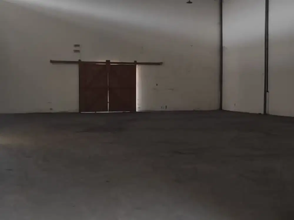 DISEWAKAN / DIJUAL GUDANG MULTIGUNA DI ALAM SUTERA