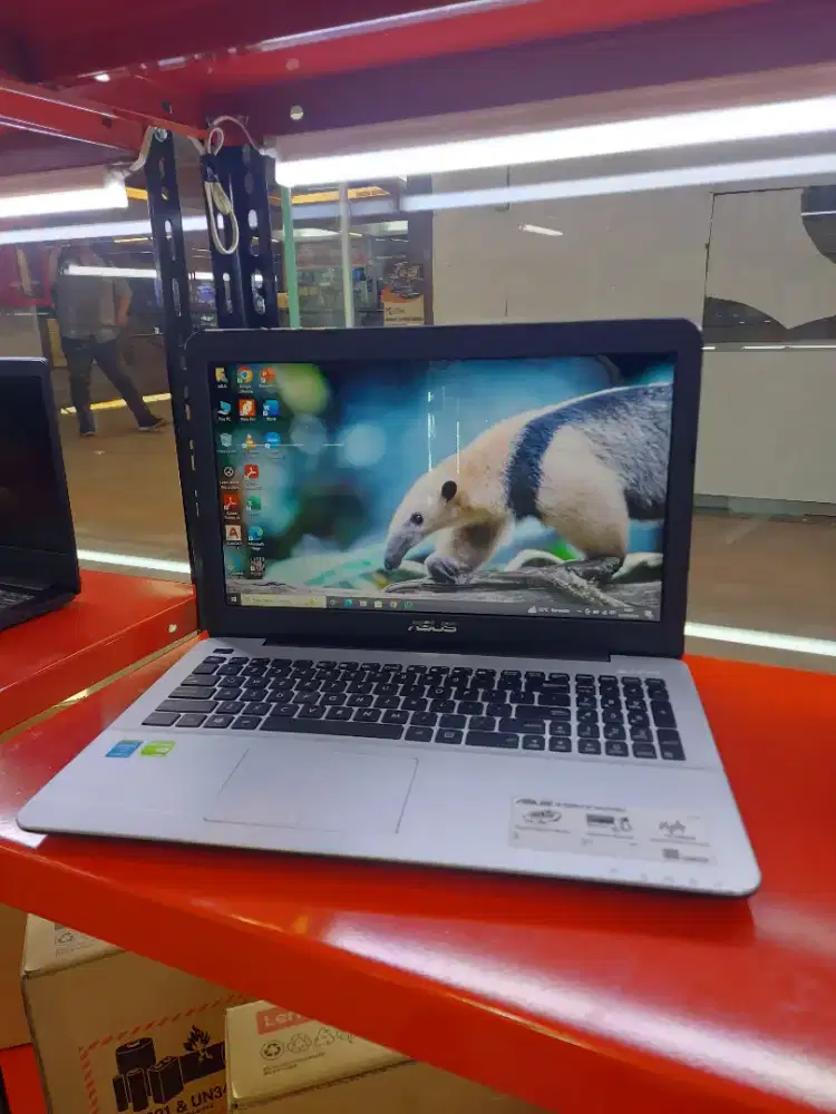 Laptop Asus A555 L