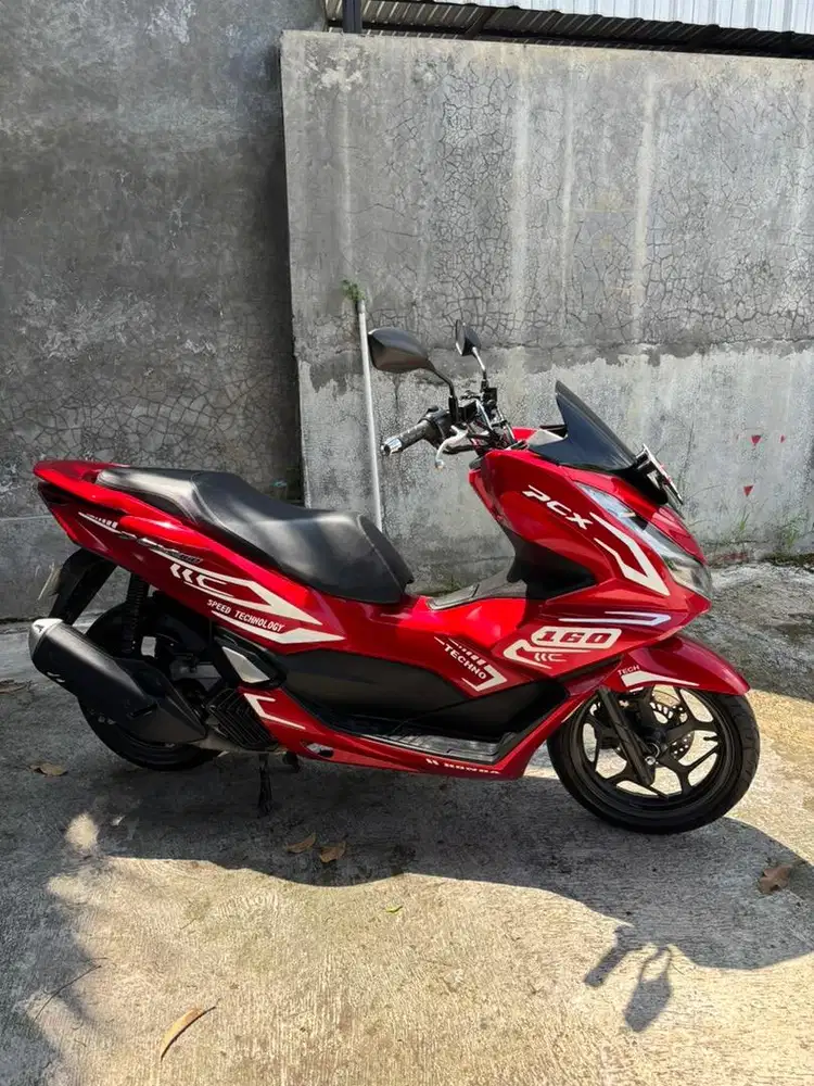 PCX 160 CBS HITAM 2024