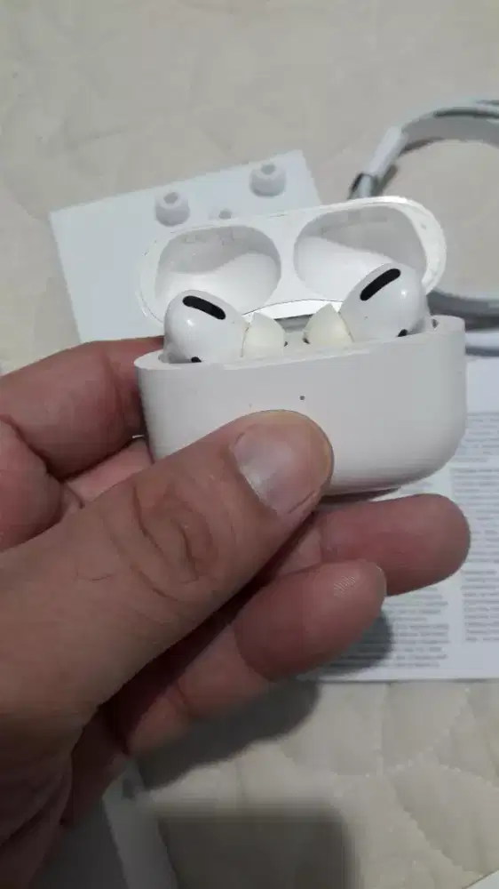 Harga AirPods Pro Gen 2 ori
