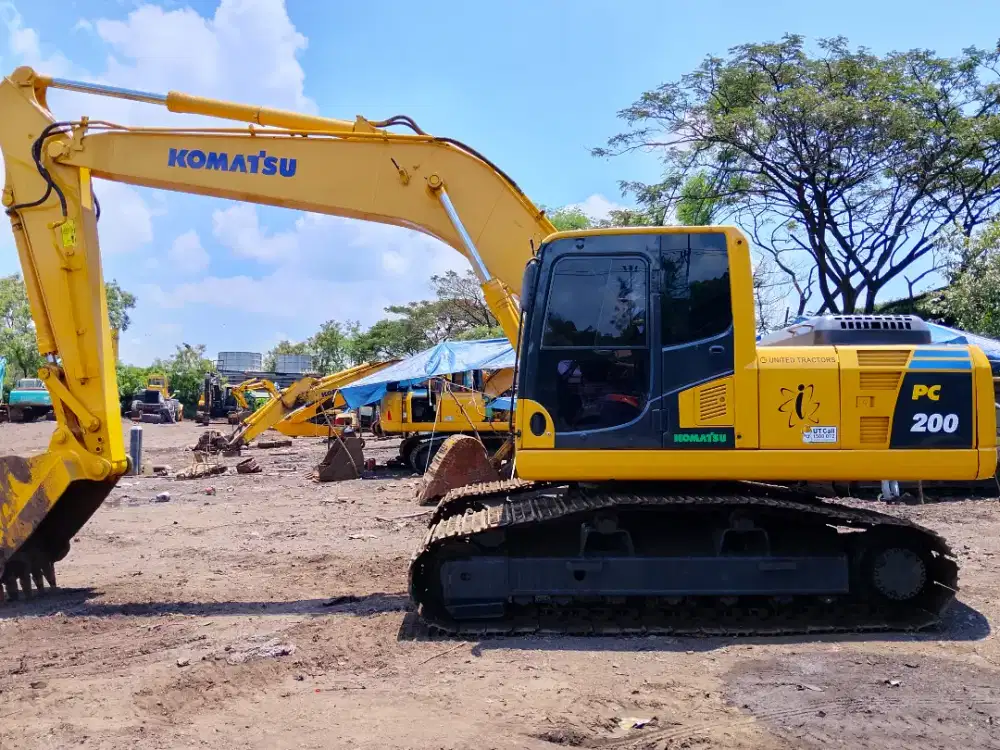Komatsu pc200-7 THN 2010