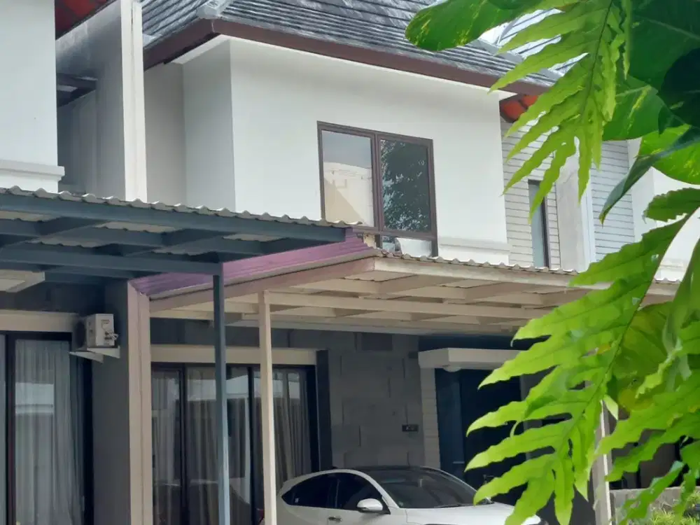 Jual Cepat Rumah Modern 3 Lantai Perum Hyarta Ecovillage Jl. Laksda Adisucipto km 8,5 Yogyakarta