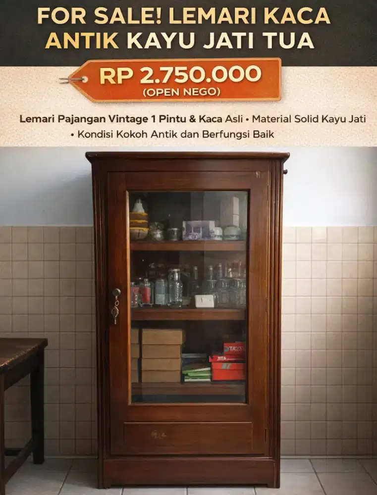 Lemari Kaca Antik Kayu Jati Tua 1 Pintu – Vintage Pajangan Kokoh