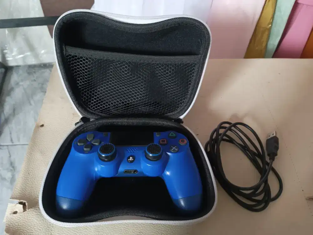 Dualshock 4 blue bekas - ORI pabrik