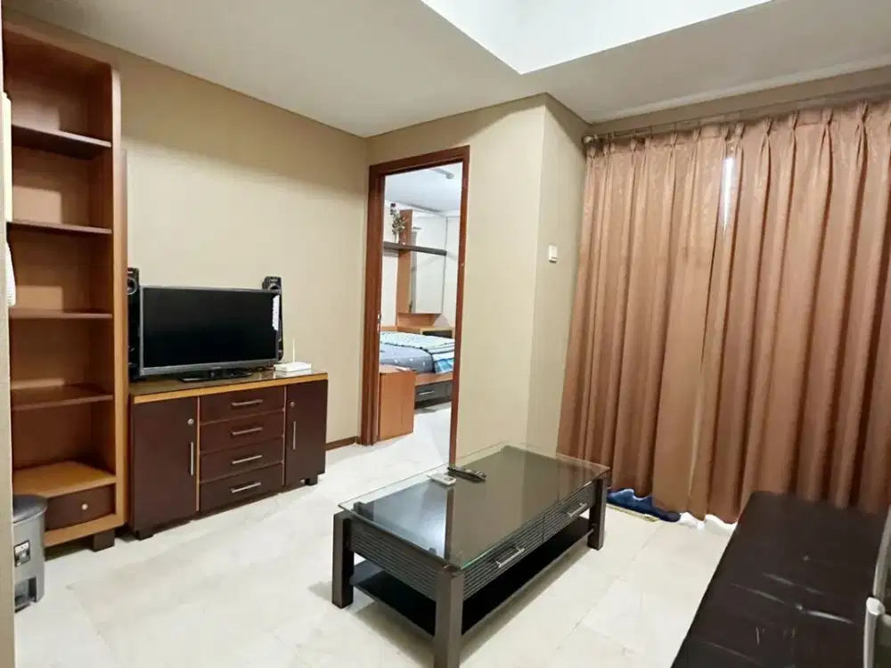 Disewakan Apartemen Royal Medit 1 Bedrooms Full Furnished Siap Huni di Tanjung Duren Central Park Mall Jakarta Barat