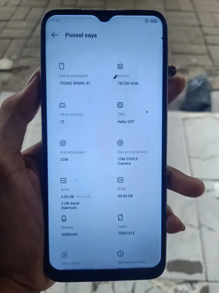 tekcno spark 9T ram 4+3/64 hp+casan minus lcd gantian dan kaya di Poto