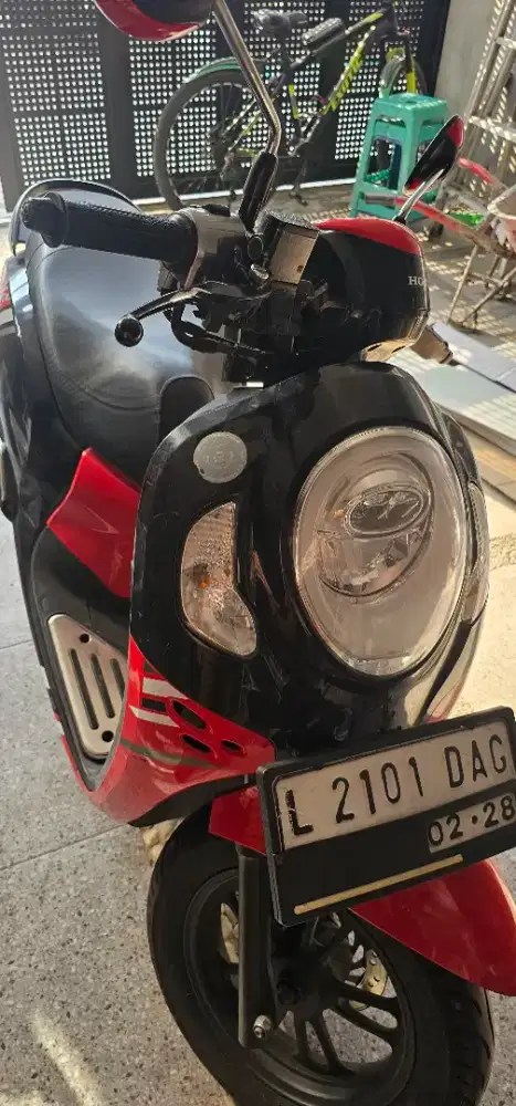 Dijual motor honda scoopy 2023