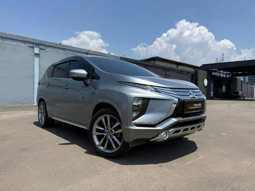 Mitsubishi Xpander 1.5 Sport A/T 2018 Abu-Abu