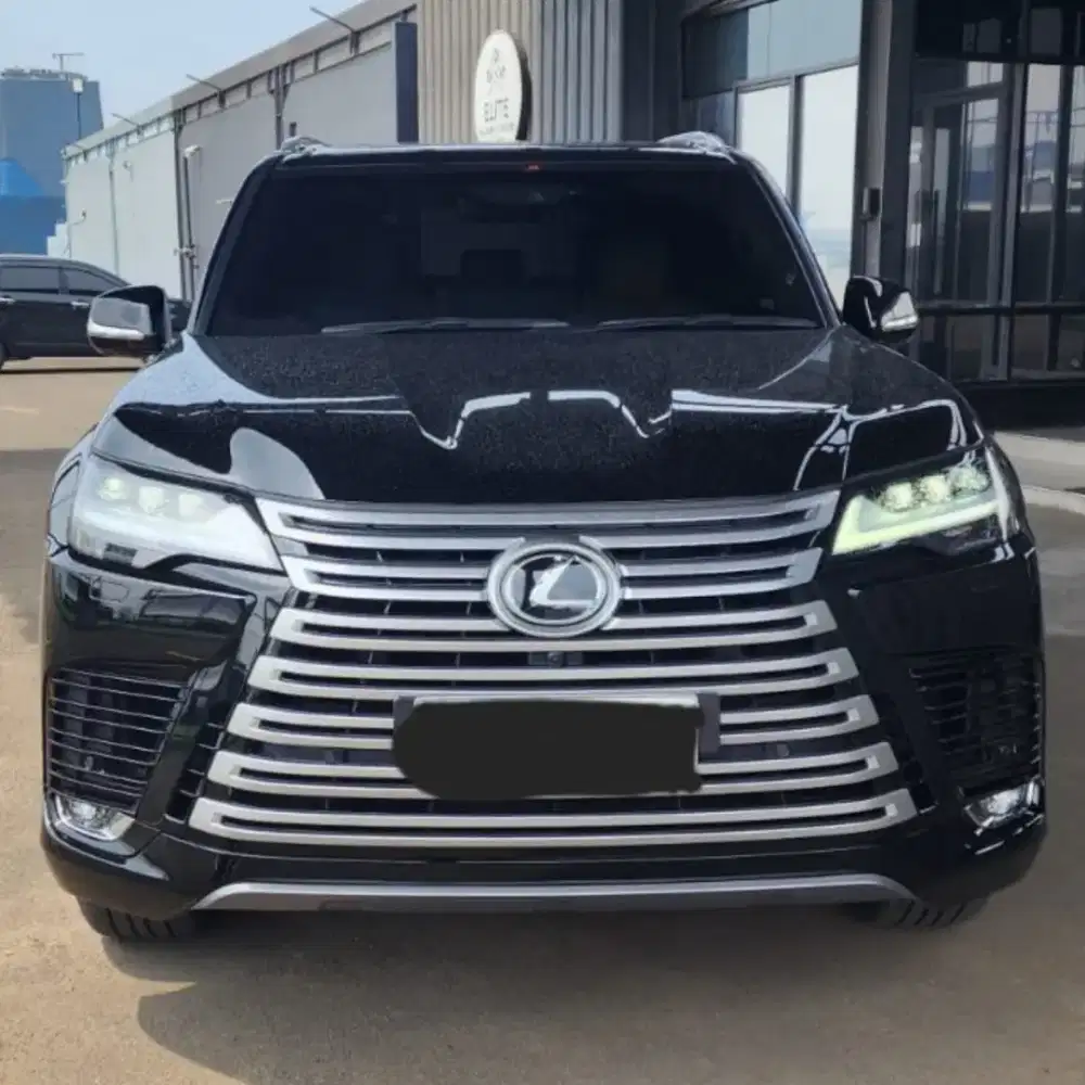 Lexus LX600 2024