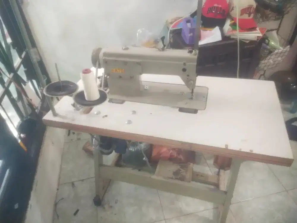 Mesin Jahit Typical Timbul Servo