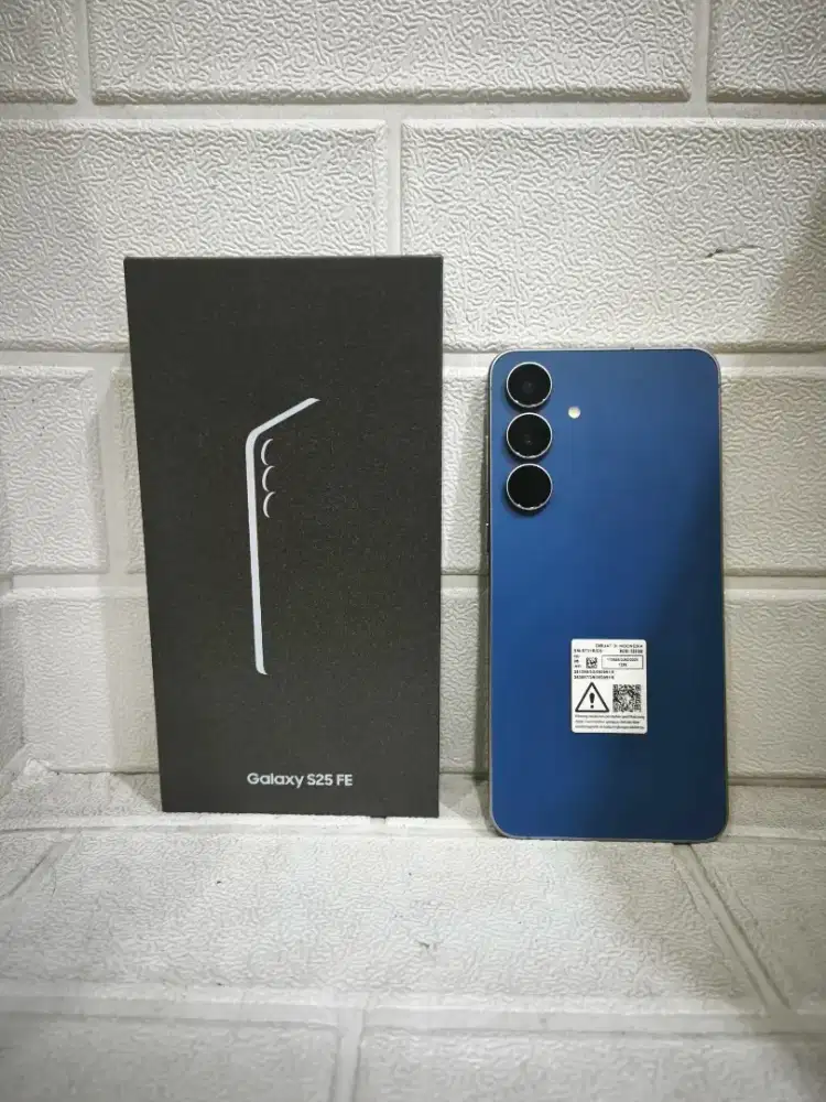 Samsung S25 FE 5G 8/256 navi