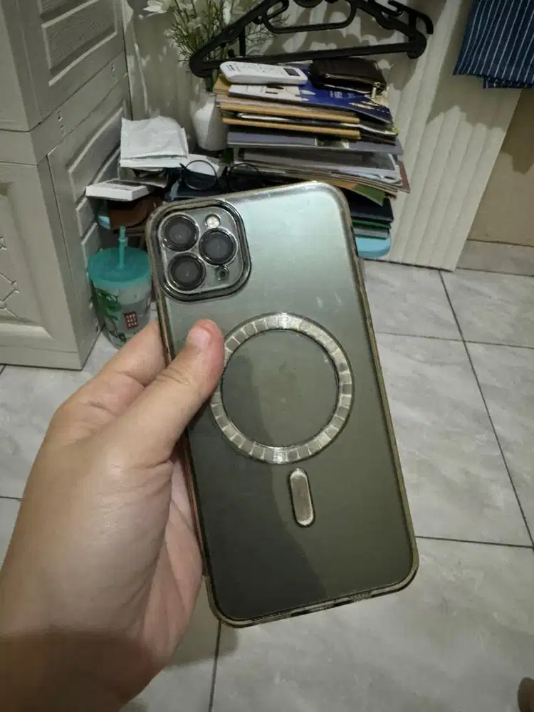 Di jual ip 11 promax 256 GB