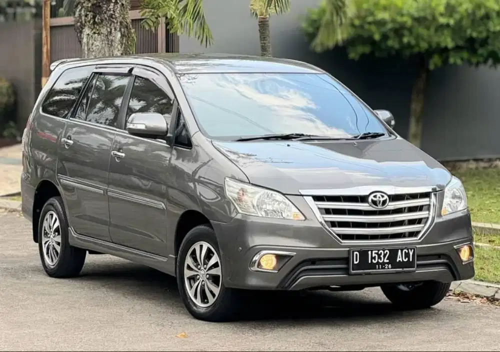 Toyota INNOVA BARONG V 2.0 AT 2015 KM 100rb ISTIMEWA BANDUNG