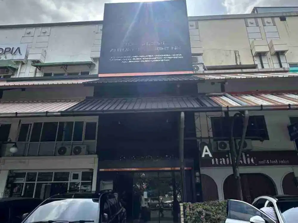 JUAL SEWA RUKO LOOP GRAHA FAMILY HADAP RAYA BAGUS STRATEGIS LANGKA JARANG ADA