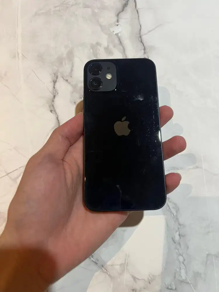 iPhone 12 Mini 64GB Black Mulus Compact Nyaman Siap Pakai Harga Nego