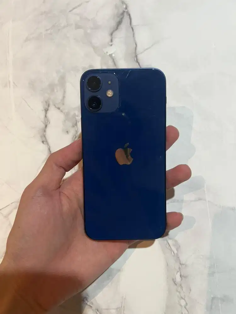 iPhone 12 Mini 64GB Blue Mulus Compact Ringan Siap Pakai Harga Nego