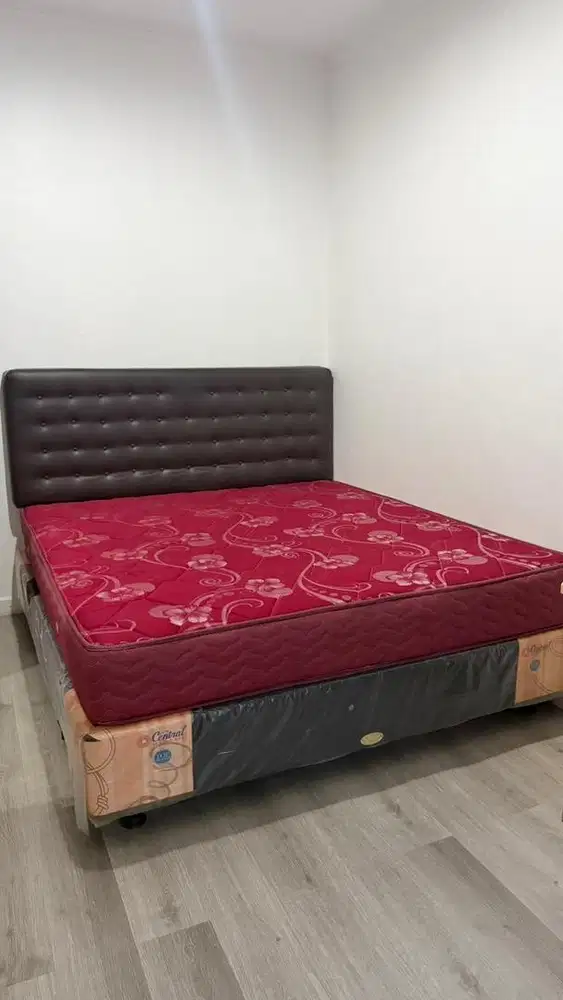 Kasur merk Central ukuran 180x200