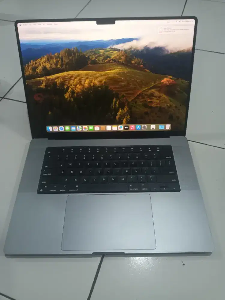 Macbook pro m1 pro 16inch 16gb/512gb