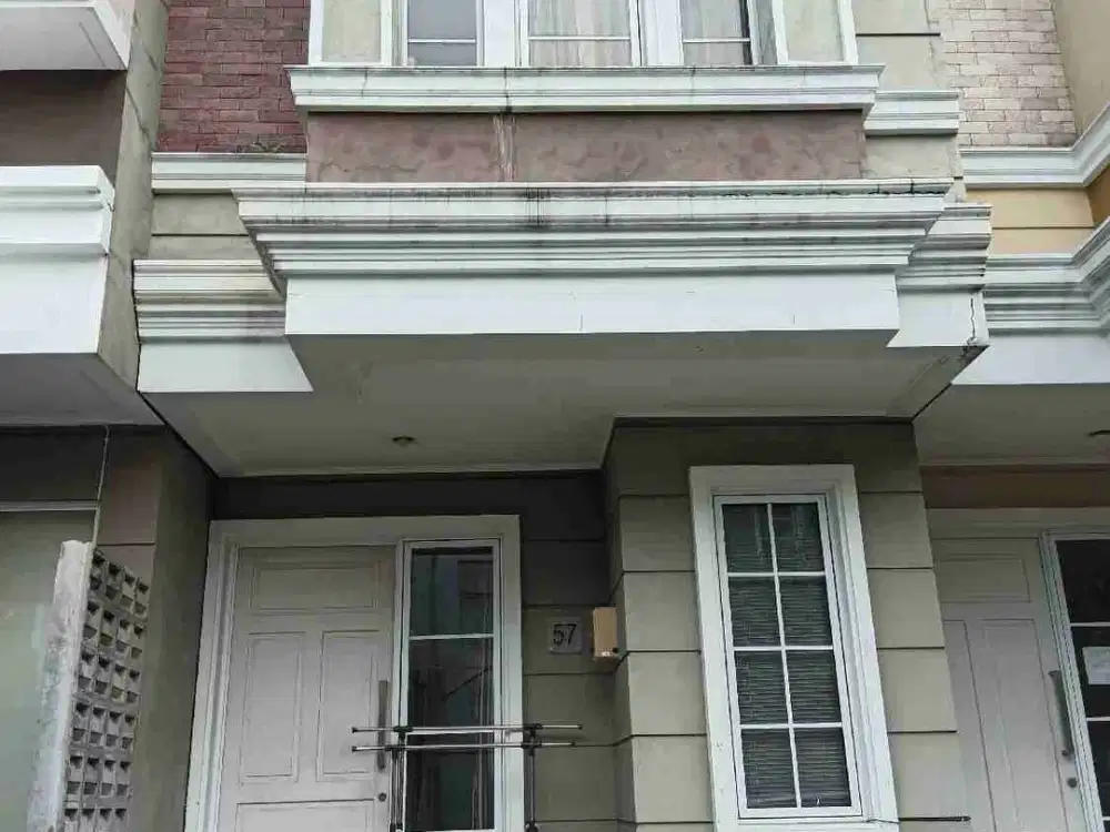 Jual murah rumah 2 lt di amarillo village gading serpong