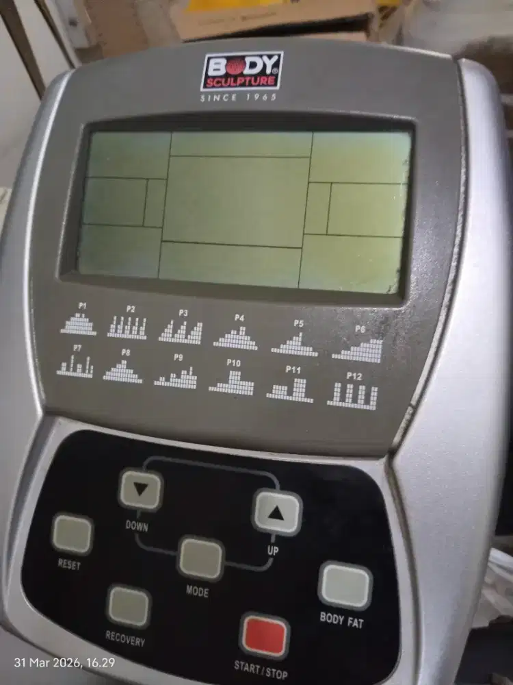 Alat olahraga Gym fitnes