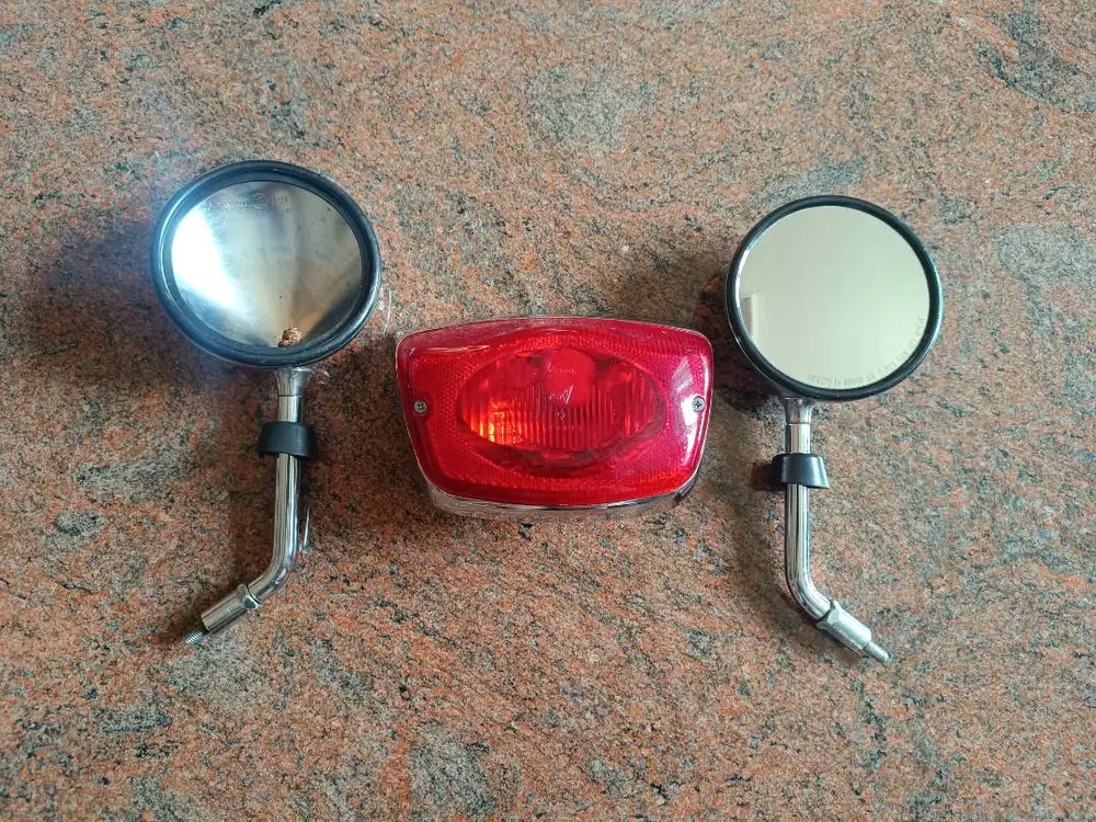 Spion & Lampu Belakang Vespa LX S 2V 3V iGet Original Murah!