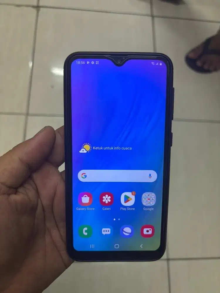 Samsung M10 2/16 kondisi normal siap pakai