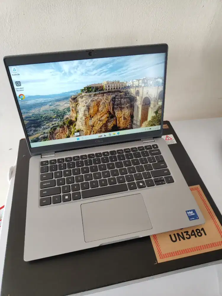 Dell Latitude 5350 (Hanya buka Dus)