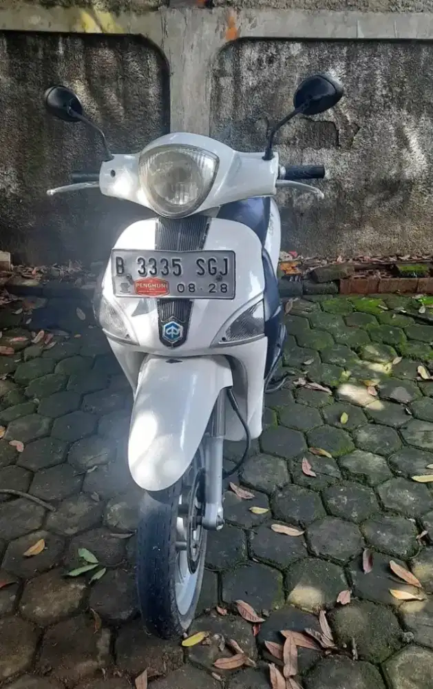 PIAGGIO LIBERTY 100 TAHUN 2012