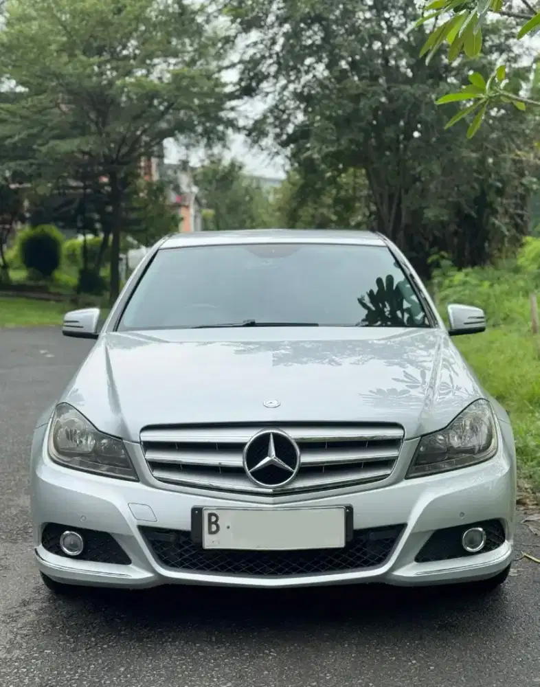 Mercy C200 Avantgarde 2012 Facelift W204