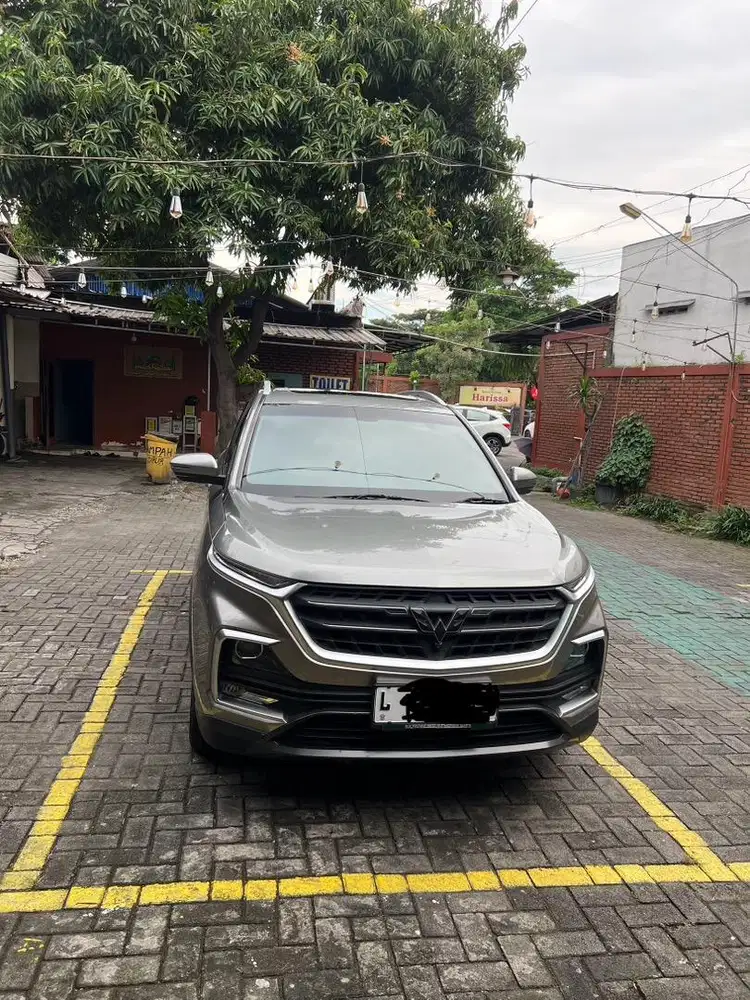 Almaz lux 7 seater 2019 pmk 2020