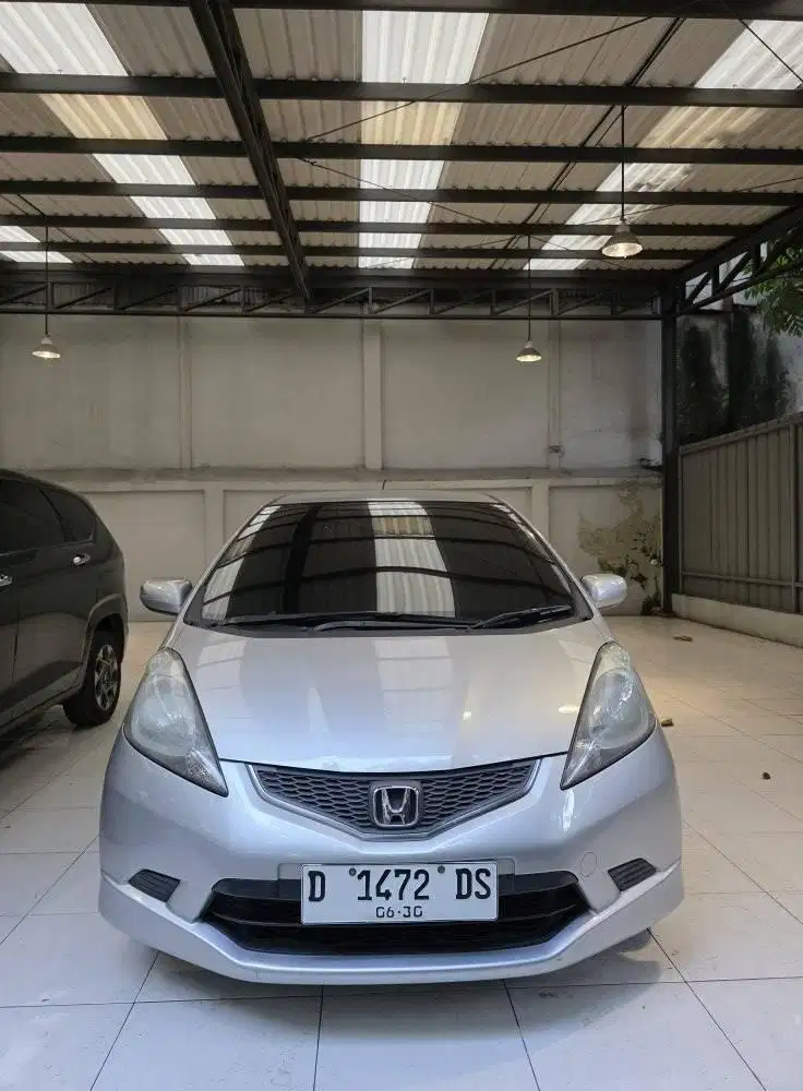 Honda Jazz 1.5 RS AT Matic 2010 ASTINA MOBIL Jazz E CVT No Yaris