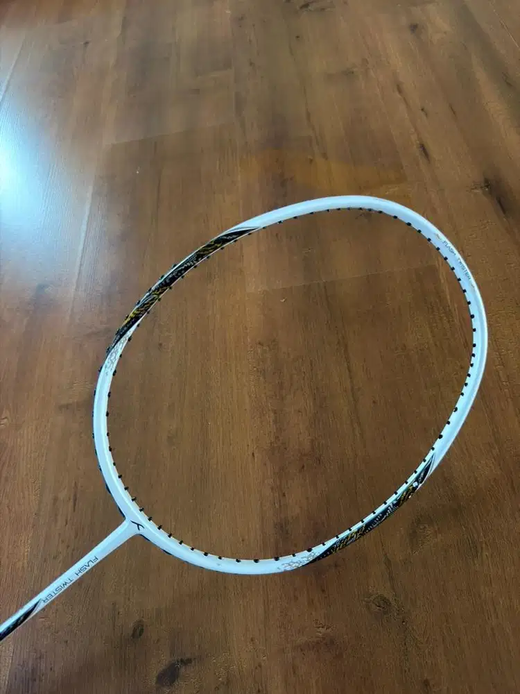 Hundred Flash Twister