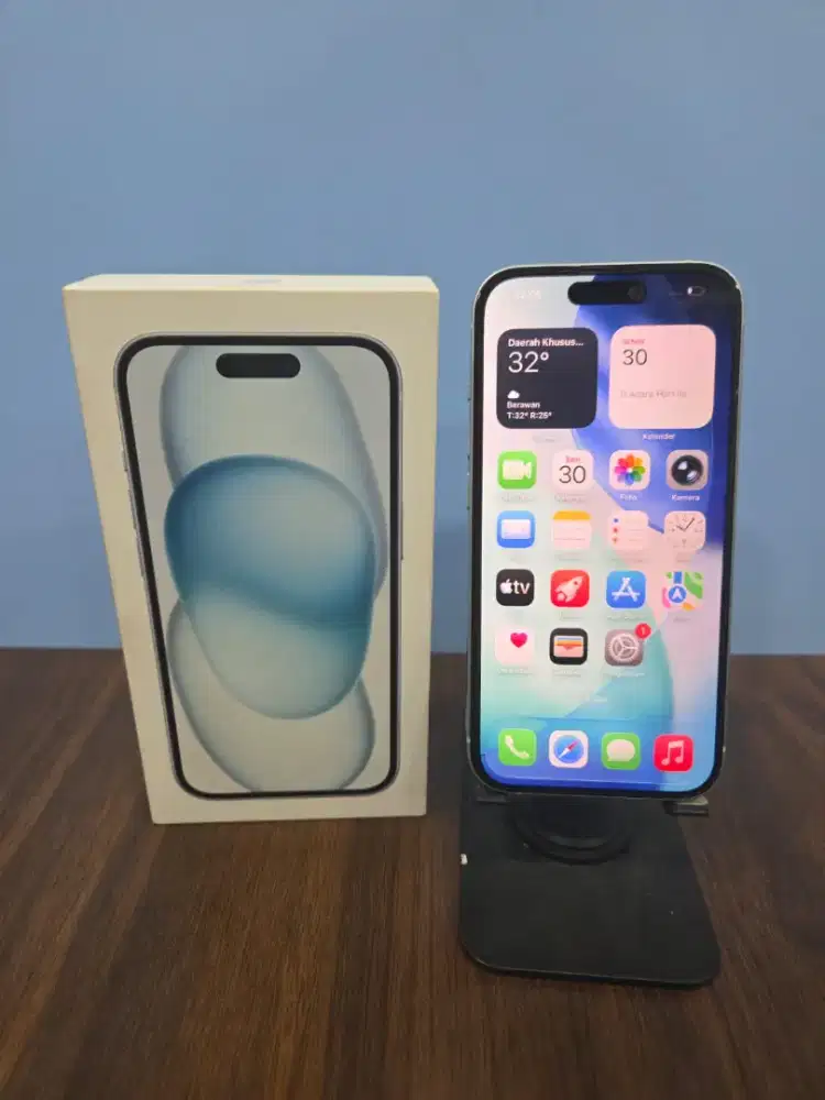 Second Iphone 15 256GB BH 100% garansi Febuari 2027 hrg 11jt