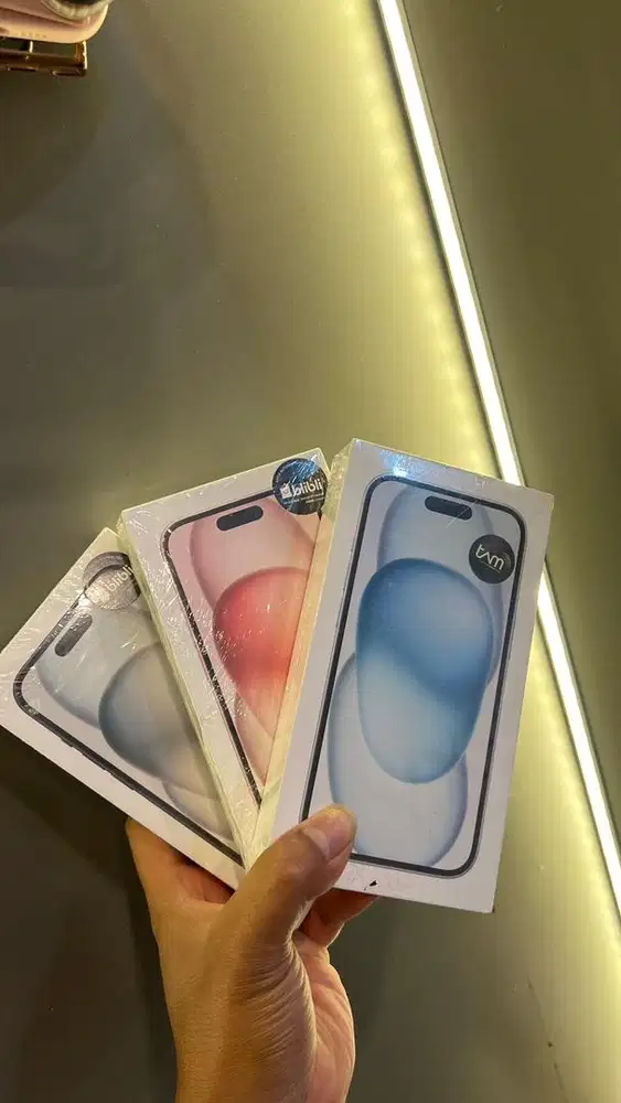 Iphone 15 128 baru