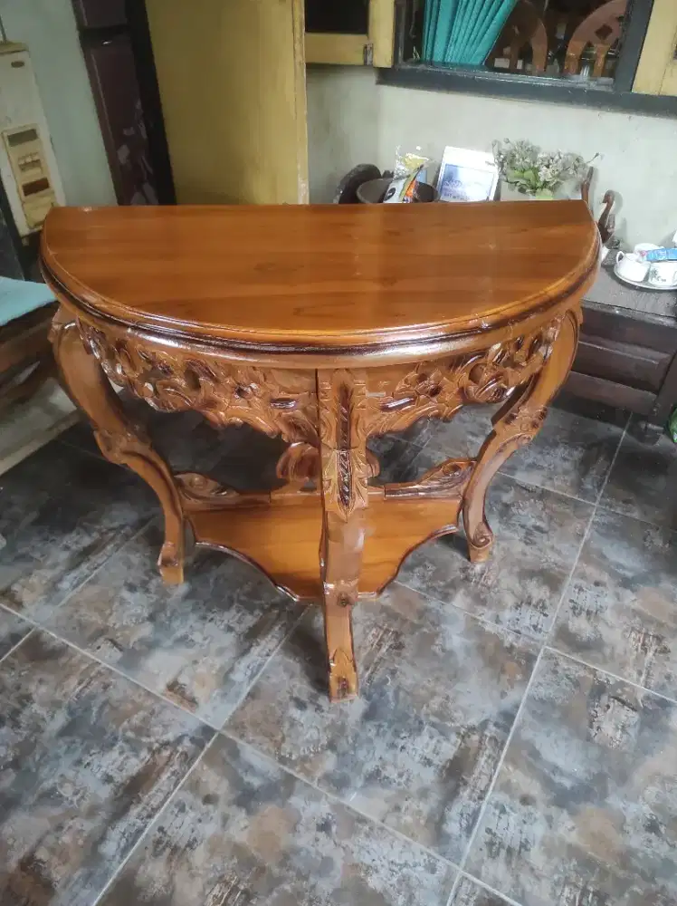 Meja konsol ukir jati jepara