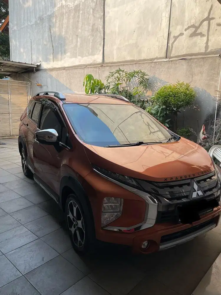 Mitsubishi Xpander Cross Premium Package bensin 1.5
