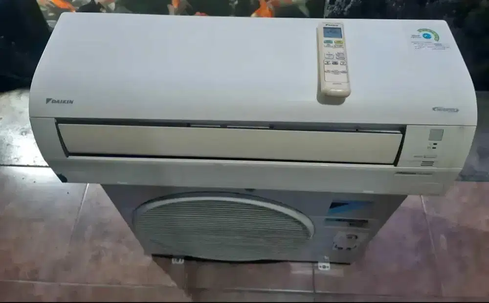 Ac bekas Daikin  thailand  inverter r32 2pk+Pasang Garansi